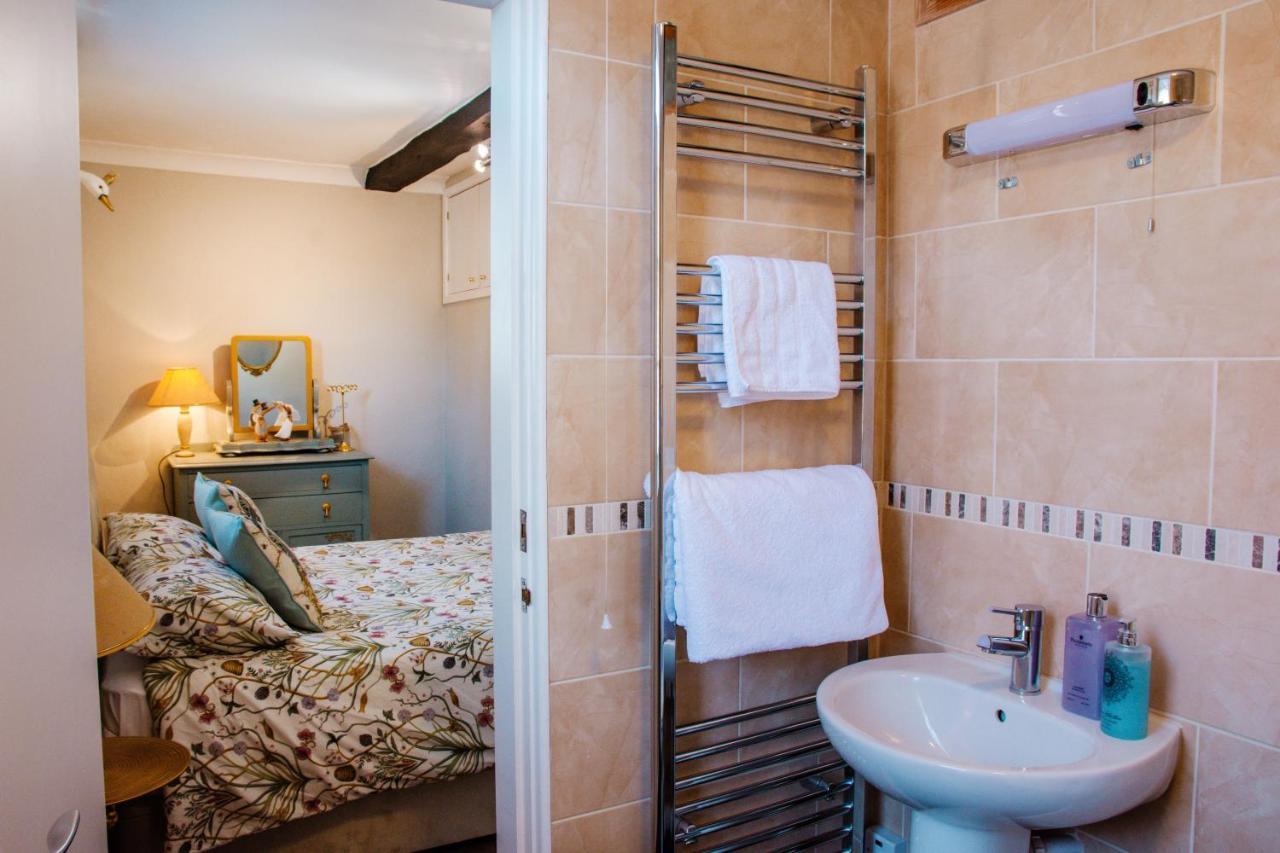 Whispering Place Georgian Grade II Sleeps 6 Adults 3 Mins From Safari Park & Steam Train Бюдли Екстериор снимка